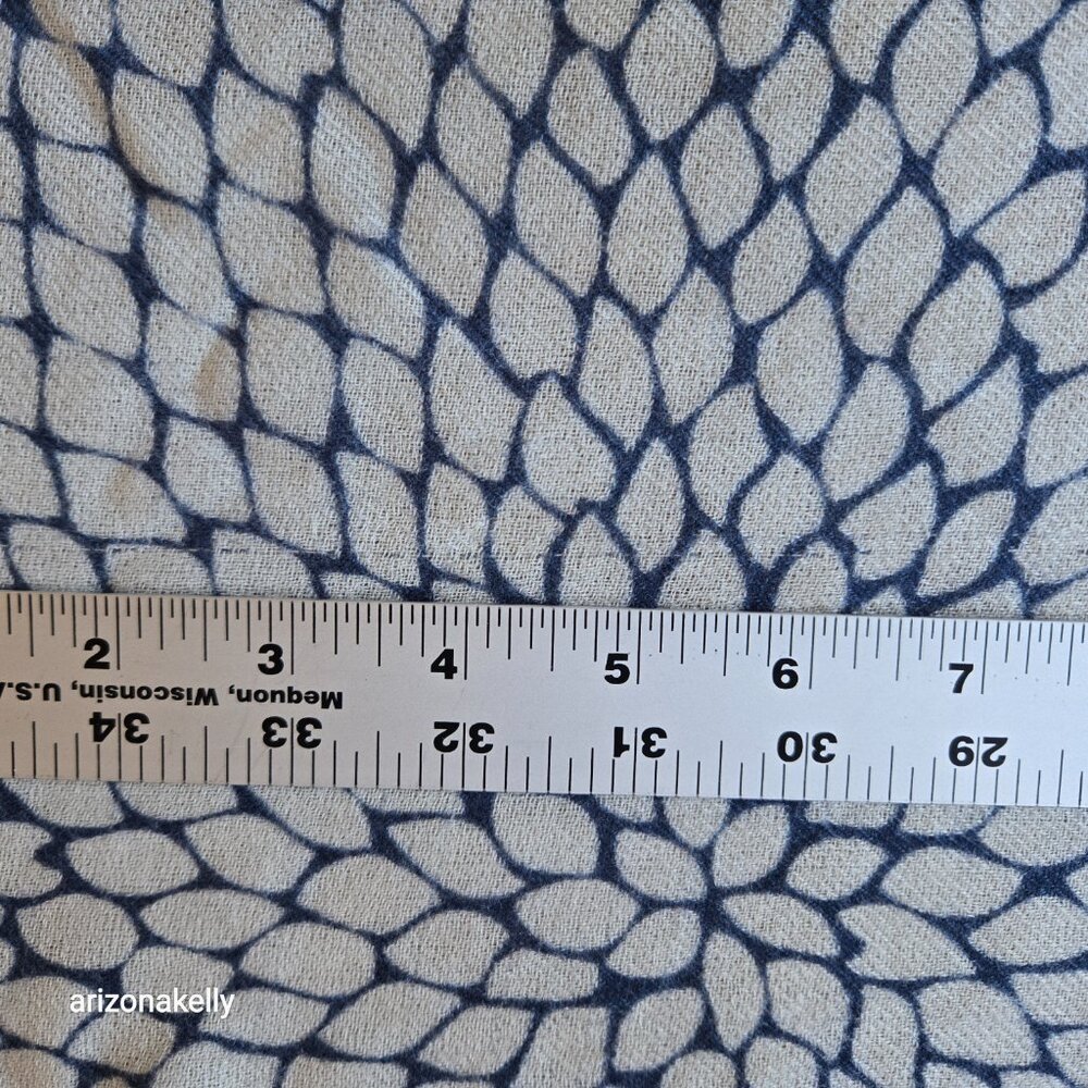 Cashmere Lightweight Scarf Chrysanthemum Dahlia Flower Floral - Picture 9 of 11